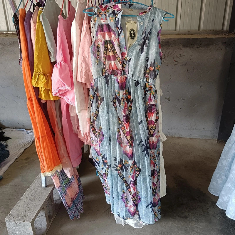 Factory Wholesale Fashion Design Lady Original Used Second Hand Summer Clothes Used Dresses
